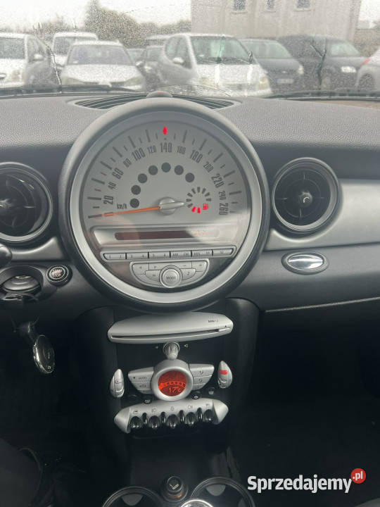 Mini Cooper Dach w szachownicę II 2006 nieuszkodzony