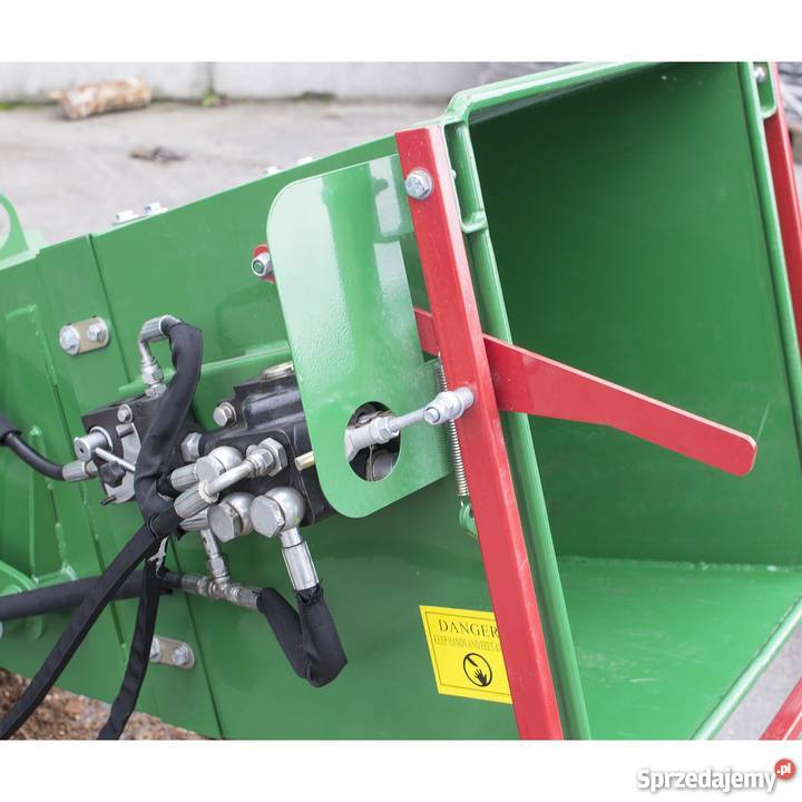 Rębak 20 na ciągnik podawanie hydrauliczne Dowóz Sanoka