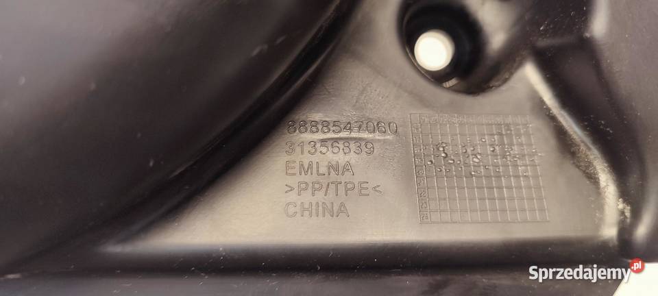 VOLVO XC40 OSŁONA PASKA PASOWEGO 31356839 osobowe