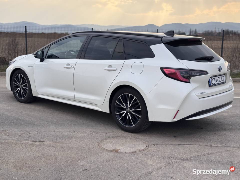 Toyota Corolla e21 executive 18 hybryda 1800cm3 dolnośląskie Ząbkowice Śląskie