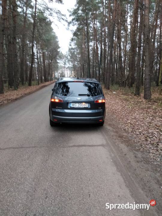 Sprzedam 7 osobowy opłaty ważne sprzedam