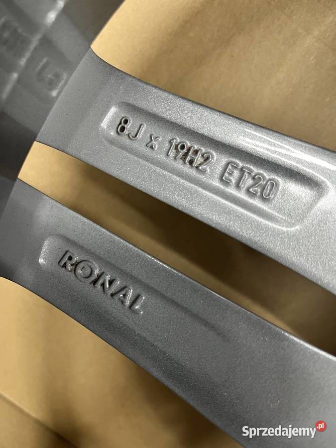 Felga Mercedes AMG E43 E53 W213 S213 A2134013800 aluminiowe Gostyń sprzedam