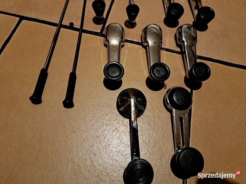 Klamki korbki Warszawasyrena polonezFiat Pozostałe Leszno