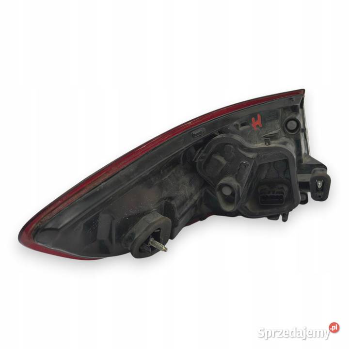 LAMPA PRAWA Renault Megane III KOMBI tylna osobowe