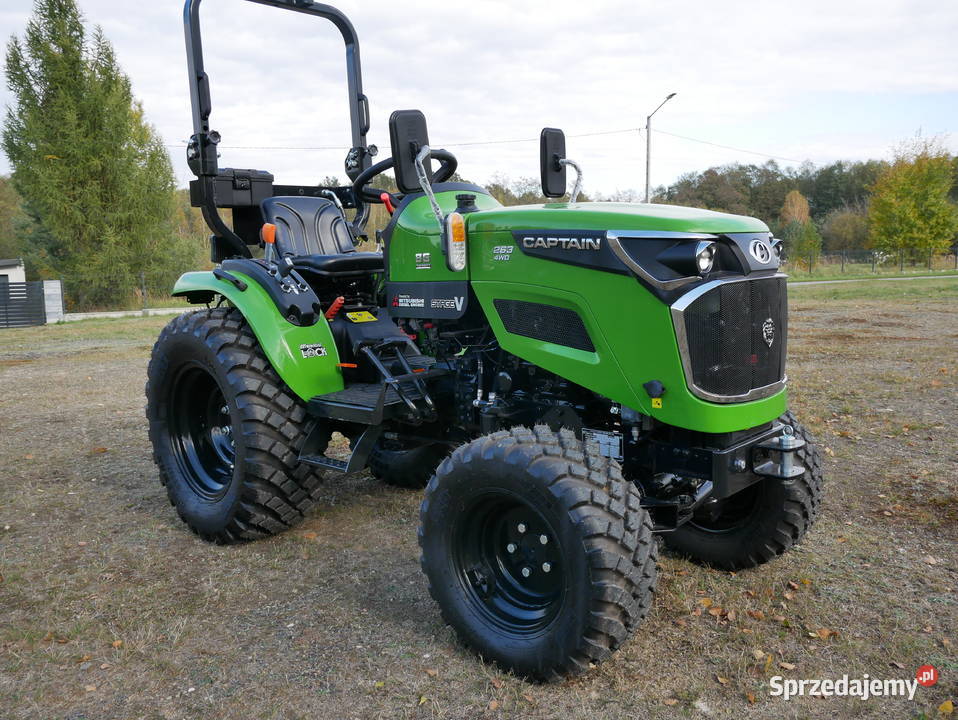Traktor rolniczy komunalny Silnik MITSUBISHI 3 Ciągniki Węgrów