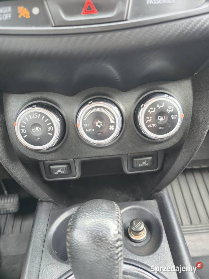 Mitsubishi RVRASXOutlander Sport 20 CVT Marynki