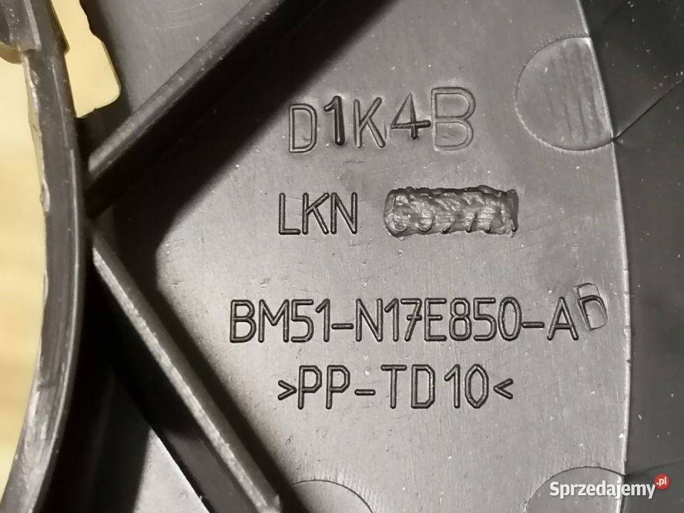 FORD FOCUS MK3 KOMBI 1114 ślizg mocowanie osobowe