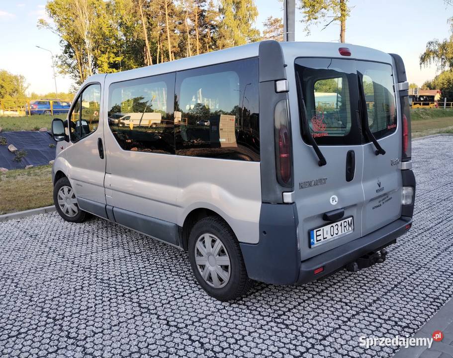 Renault Trafic II wersja 9os mały przebieg radio Renault Łódź