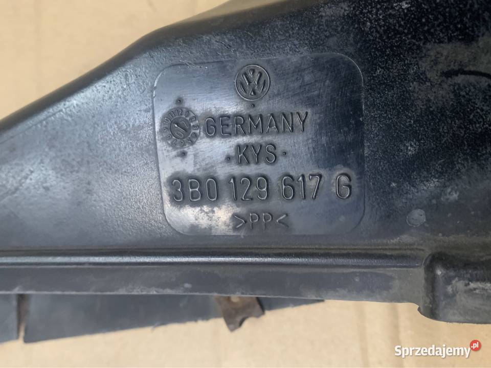 Wlot kierownica powietrza 3B0129617 vw passat b5 osobowe zachodniopomorskie Szczecin