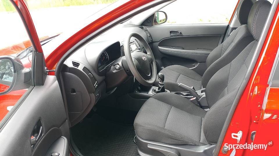 Hyundai i30 1 4 benzyna z Niemiec opłatach poduszka powietrzna Jastrząb