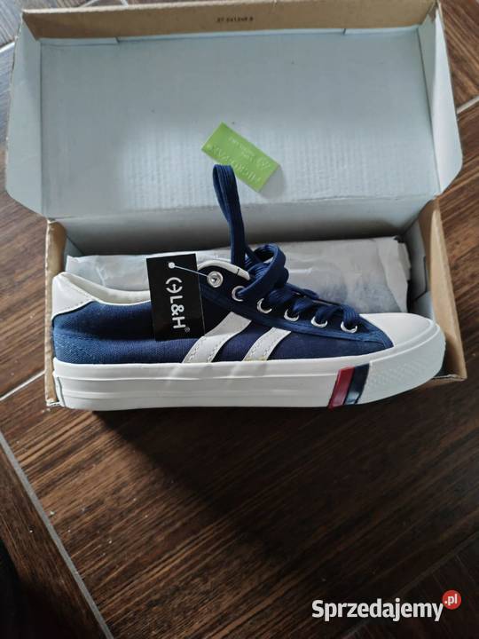 Tramki dziecięce nowe rozmiar 37 mazowieckie Grodzisk Mazowiecki sprzedam