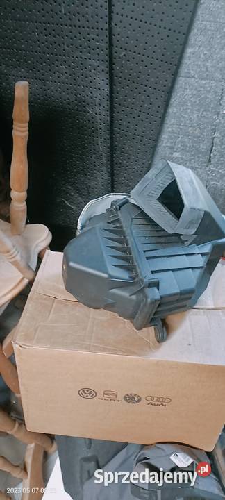 Volkswagen 3B0129607BK Nowa obudowa filtra Luzino sprzedam