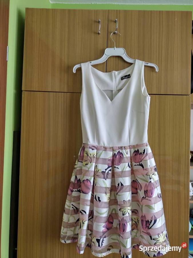 Piękna sukienka rozkloszowana kolorowy Lubartów