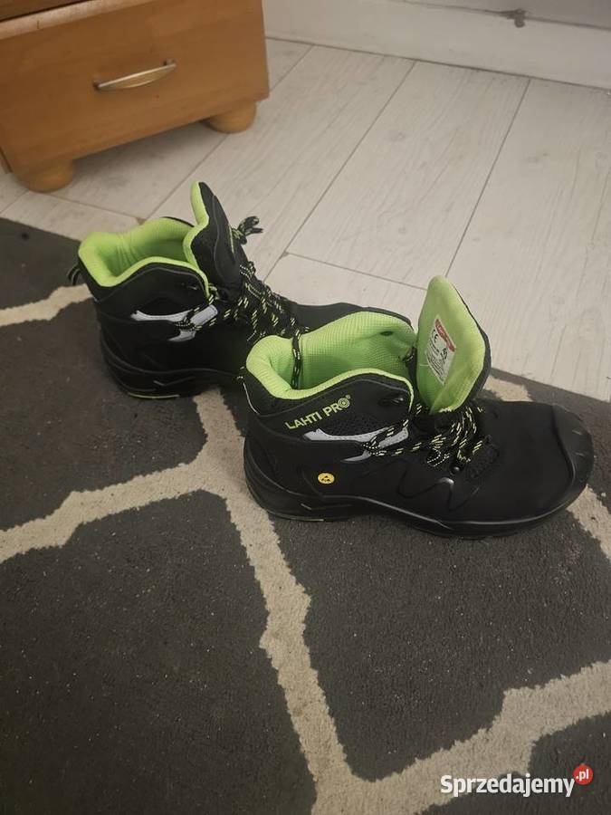 Buty robocze sprzedam