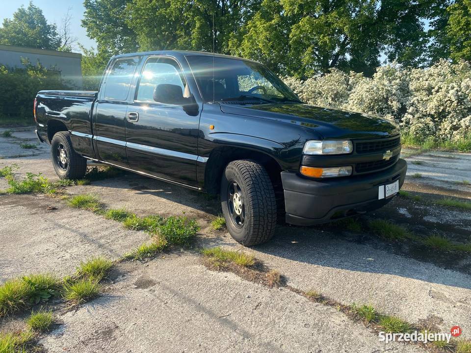 Chevrolet Silverado 1999 48v8 4x4 lpg hak Trablice