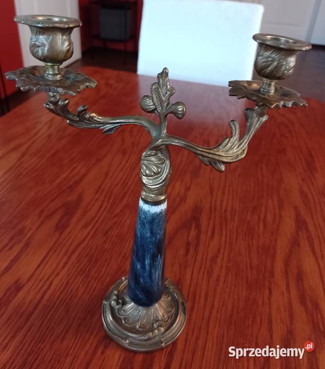 Mosiężny świecznik