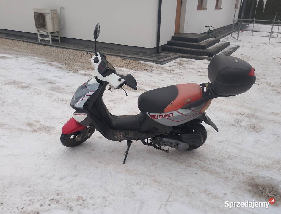 Romet 700 skuter motorower Postękalice