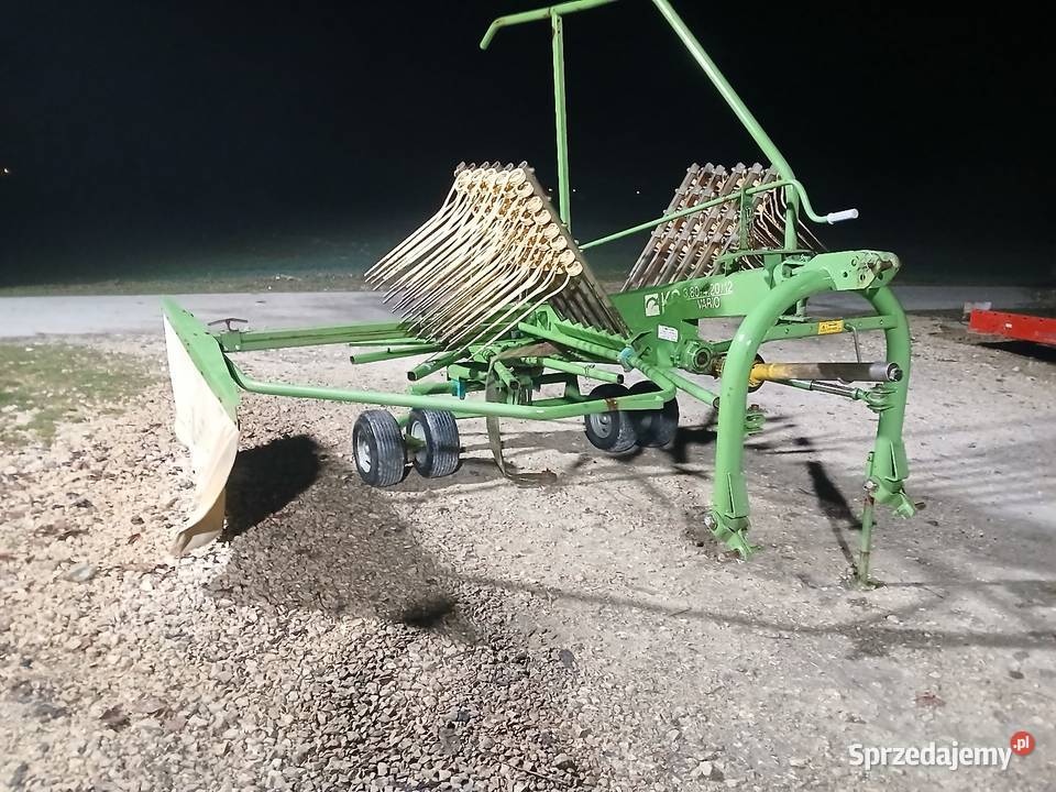 Zgrabiarka Krone KS 380 Nowy Korczyn sprzedam