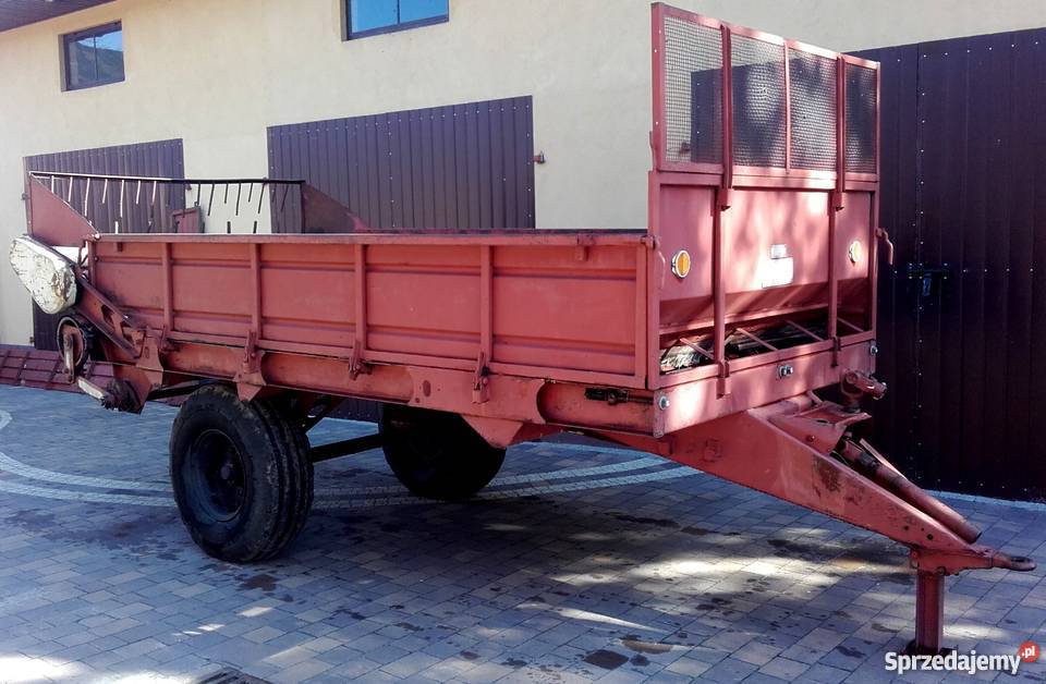 Rozrzutnik PTU 4 tony nieuszkodzony