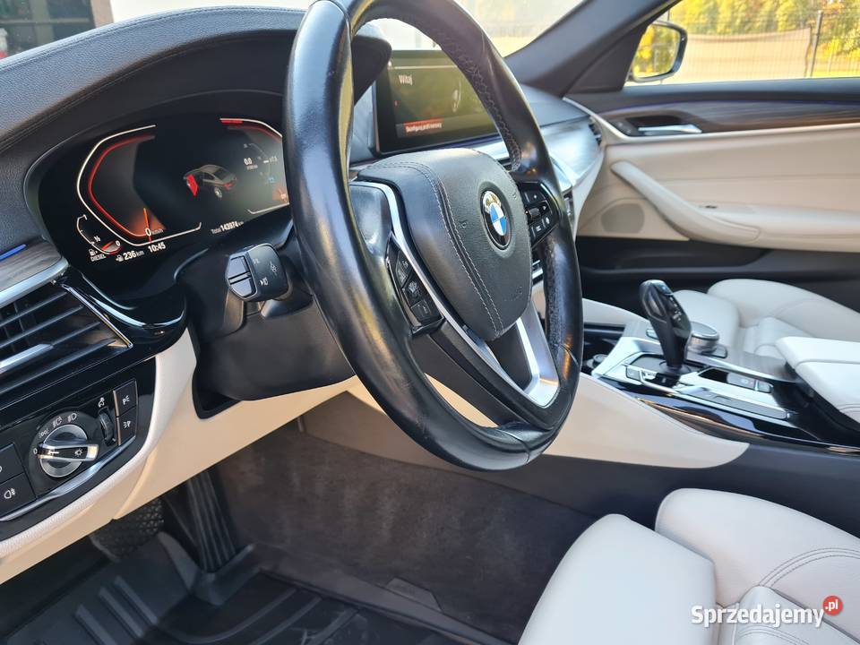 BMW 5 4x4 XDrive salon ory przebieg koła napęd 4x4 Skomlin sprzedam