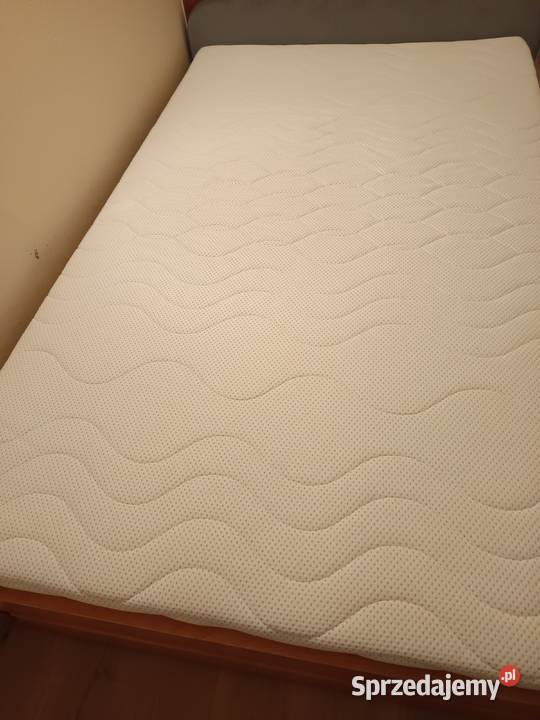 Sprzedaż Łóżka z materacem Toruń