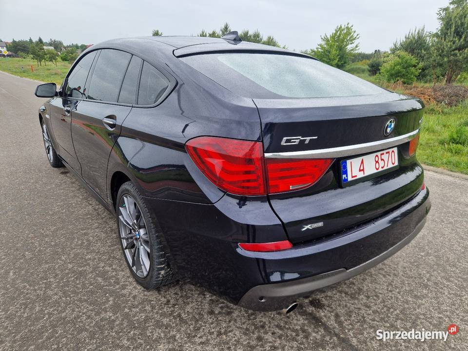 535 GT XI Mpakiet Opłaty szyberdach