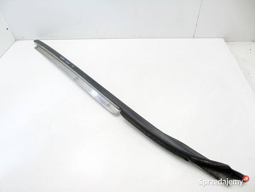 Uszczelka osłona szyby czołowej lewa Nissan osobowe Sosnowiec