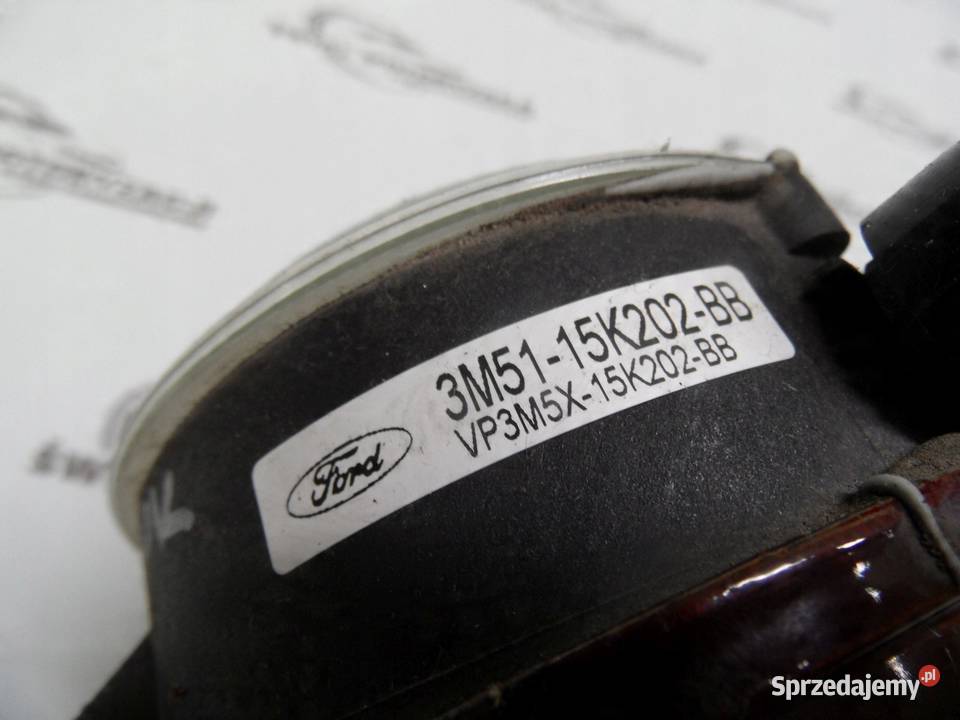 FORD KUGA MK1 I 10r halogen lewy przód