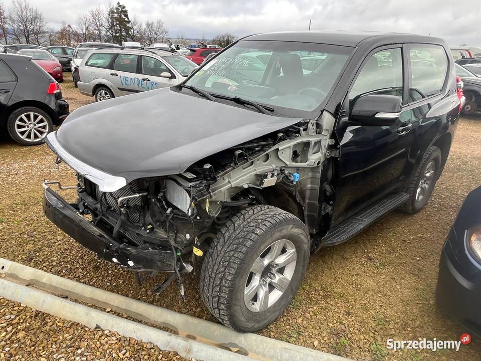 TOYOTA Land Cruiser 28 D4D 177 Life EH883 Land Cruiser Katowice