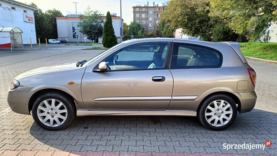 Nissan Almera II N16 15 Benzyna Bytom