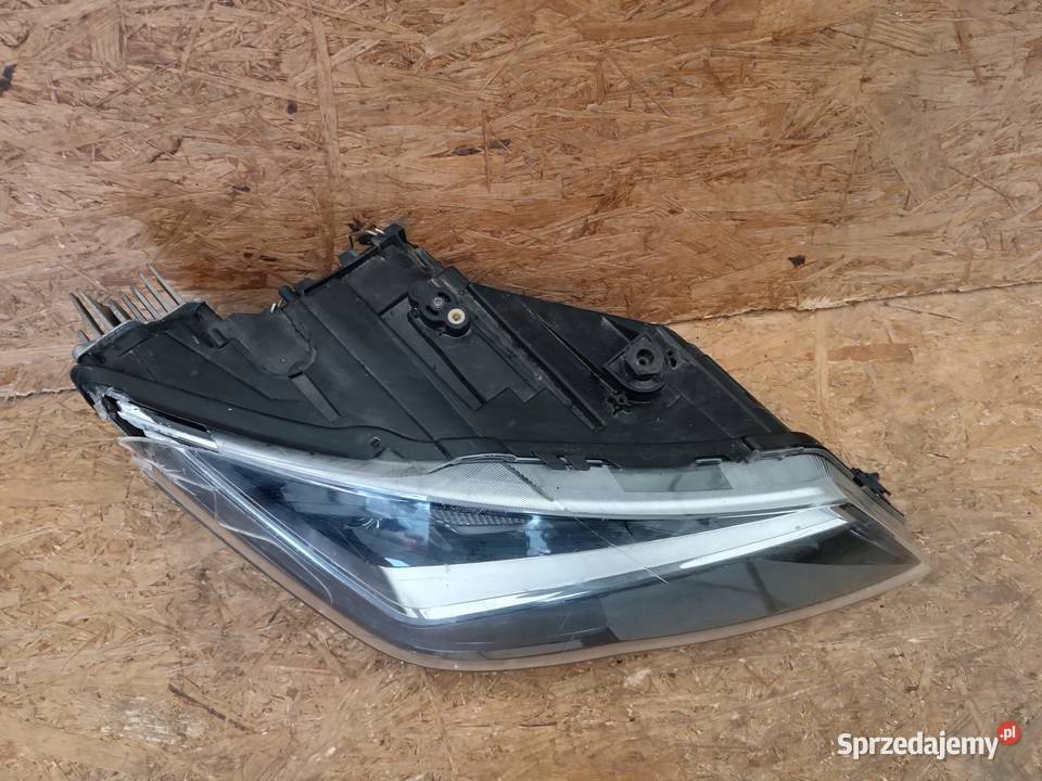 LAMPA REFLEKTOR PRAWY PRZÓD EU SEAT LEON III 12 Nowy Tomyśl