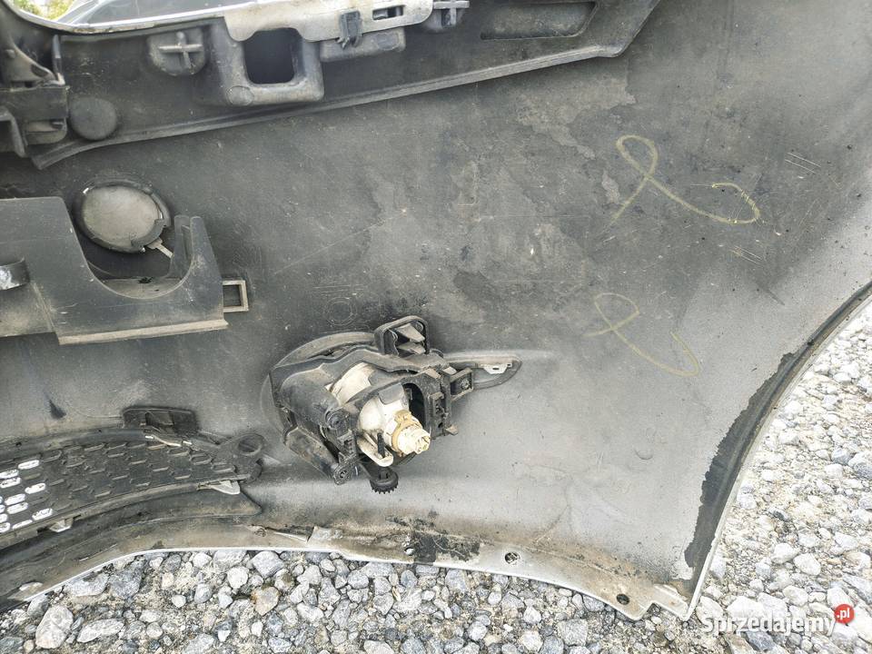 Zderzak przedni Peugeot 208 2014 Radom sprzedam