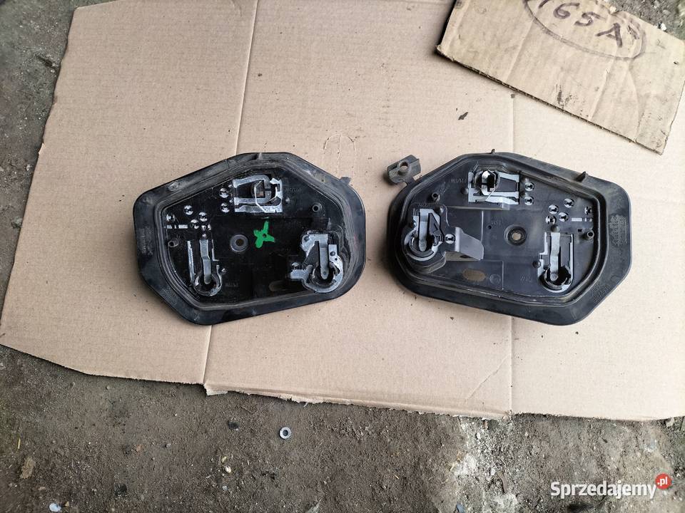 PEUGEOT 206 WKŁAD TYLNEJ LAMPY LEWY PRAWY Kamień-Kolonia