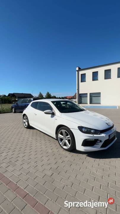 Sprzedam szybko ładne białe Scirocco
