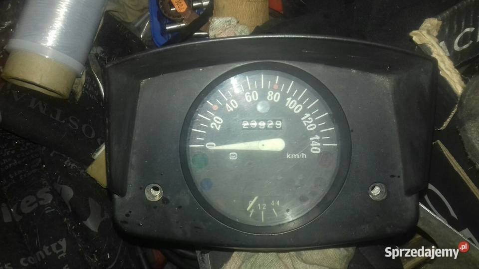 Niski przebieg Kapliczka licznik maly fiat 126p Piaseczno