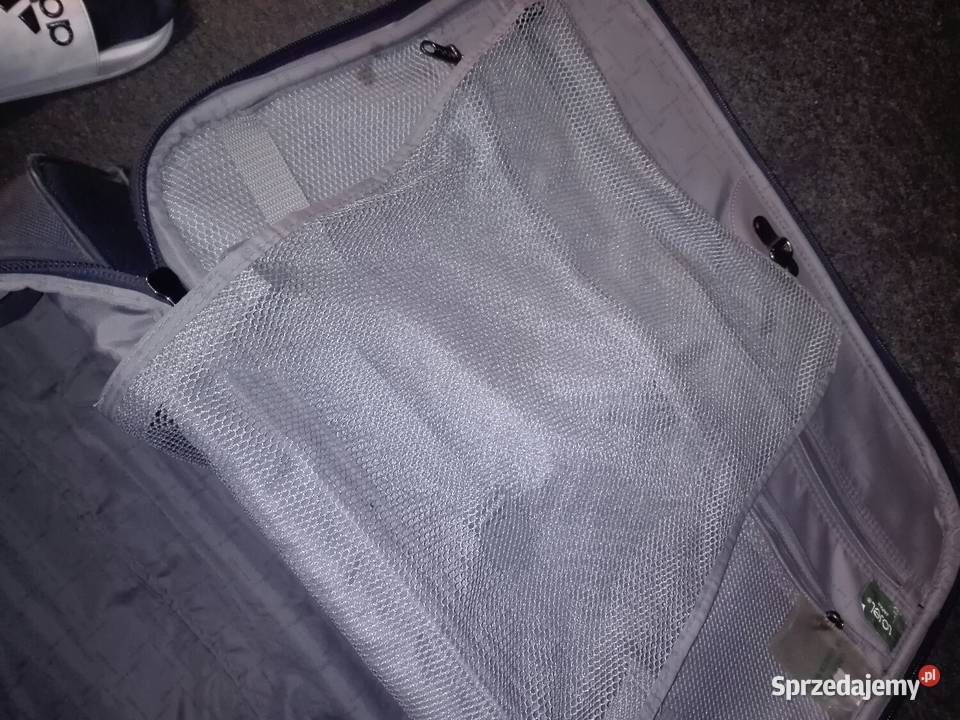 Sprzedam walizkę turystyczną firmy LOJEL sprzedam