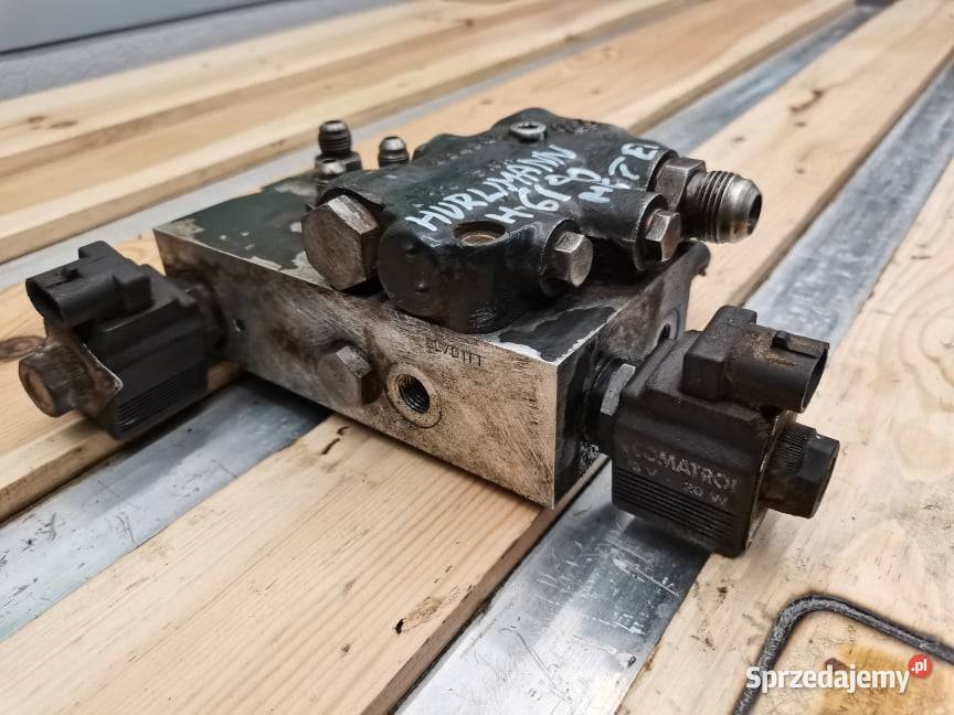 Blok zaworowy Hurlimann 6190 Master 834560 Wilkowo