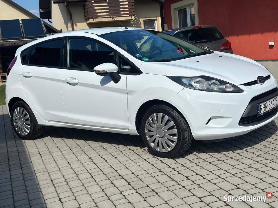 FORD FIESTA MK7 Poj 125 Benzyna 5Drzwi Haczów sprzedam