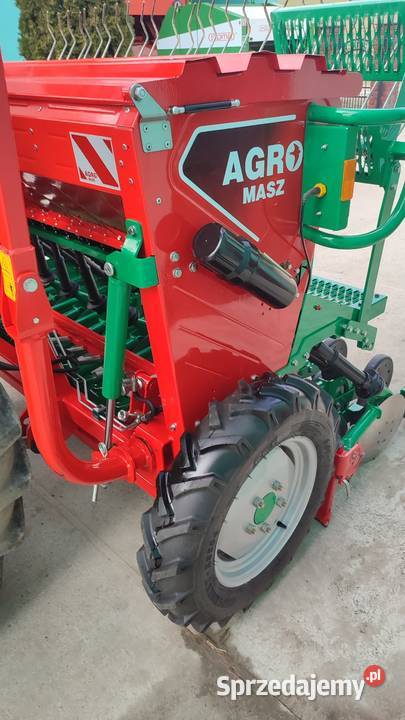 Siewnik talerzowy agromasz nowy Węchadłów