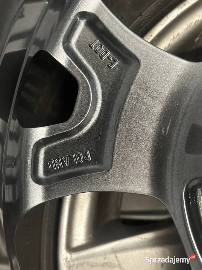 R18 Średnica 18" Tychy