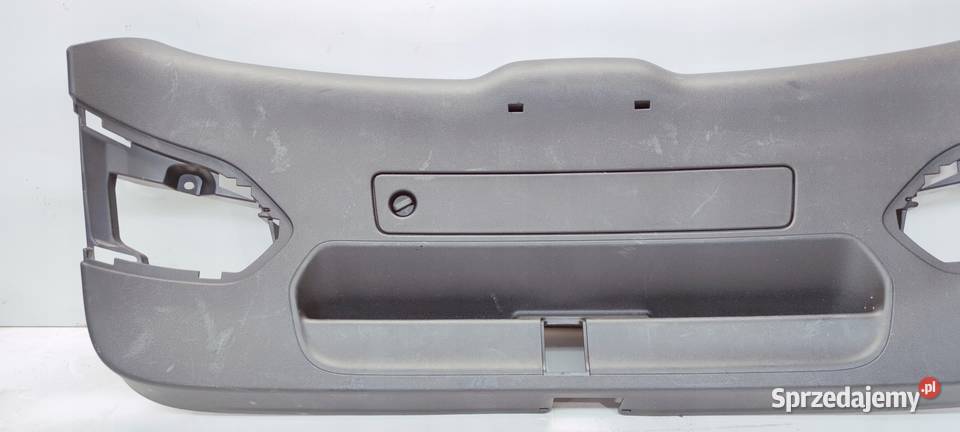 TAPICERKA KLAPY TYŁ AUDI Q3 8U 8U0867979 osobowe Przystajń