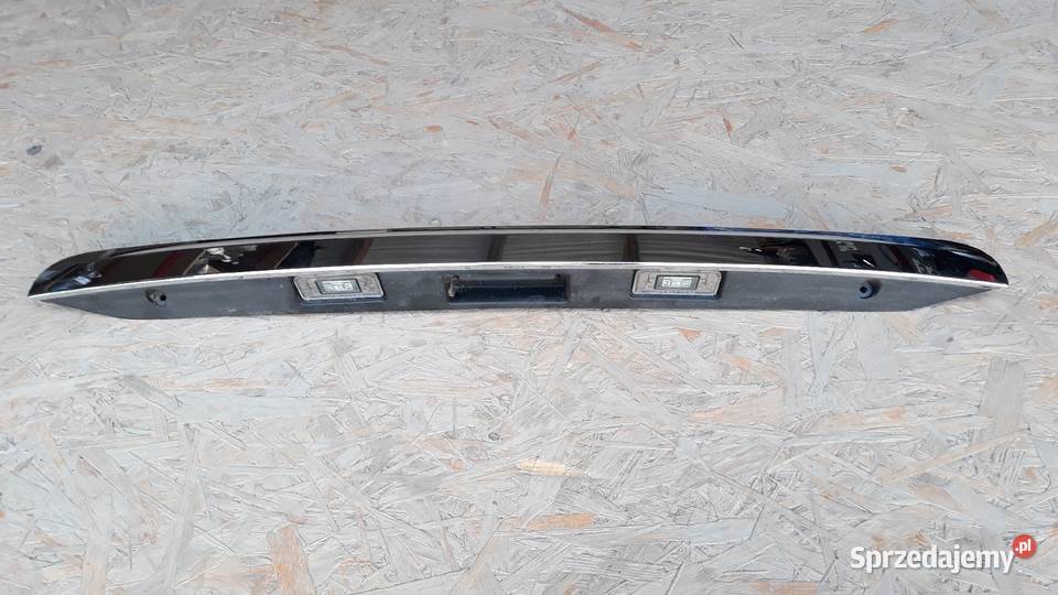 MERCEDES W246 BLENDA CHROM LISTWA KLAPY TYŁ Zatom Stary