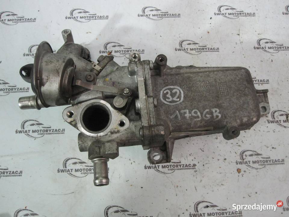 VIVARO TRAFIC 16 DCI R9M450 EURO 6 chłodniczka osobowe