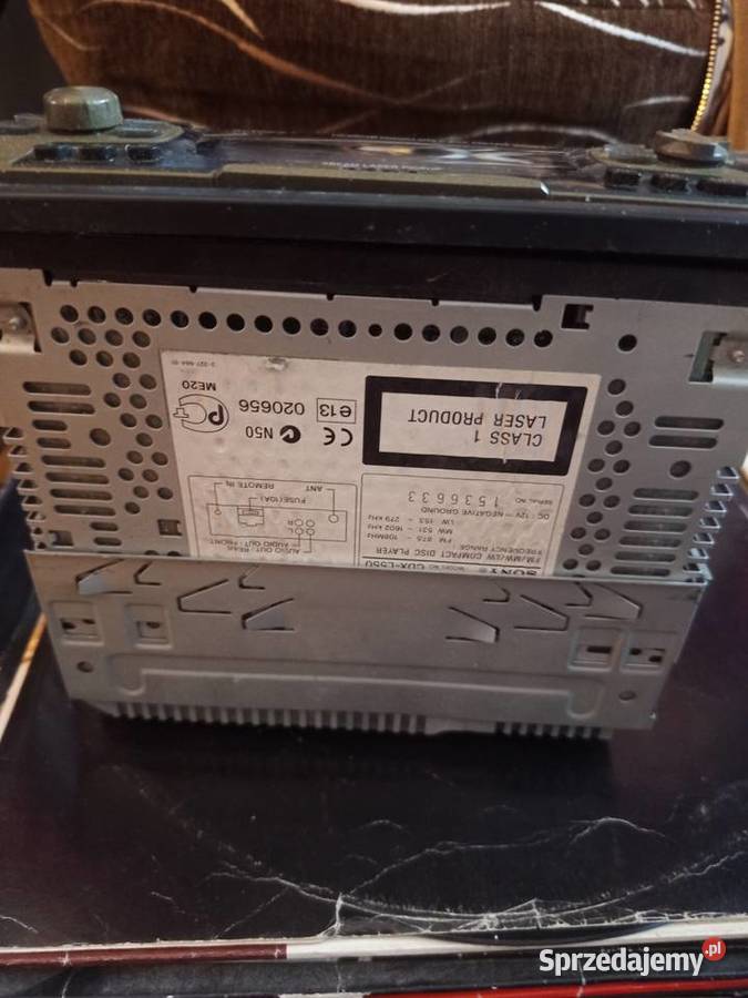 Sprzedam console 2 decki i mixer w walizce na sprzedam