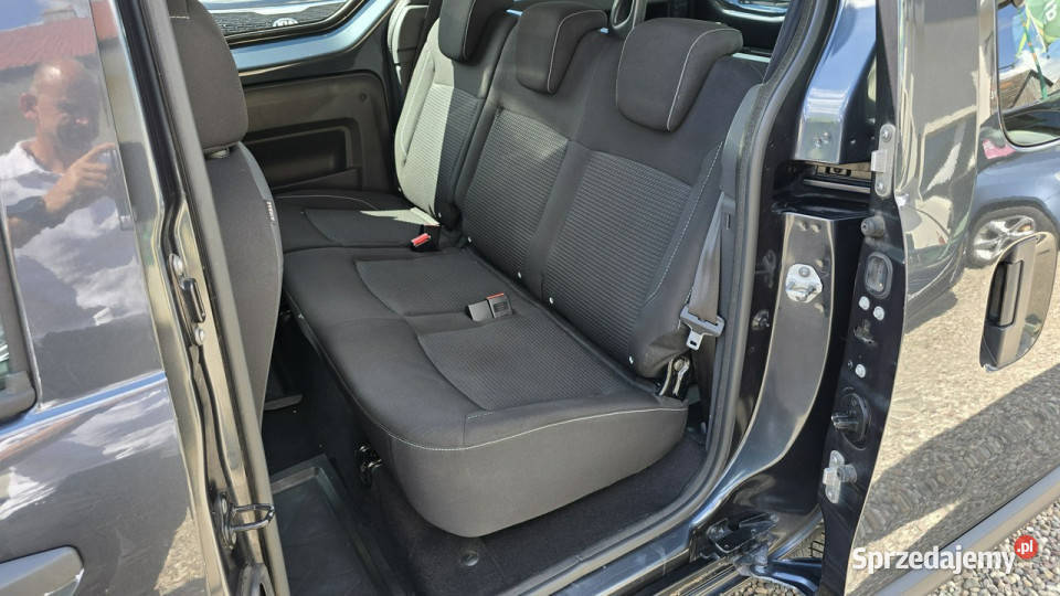 Dacia Dokker Salon Polska Gaz grafitowy Zieleniewo