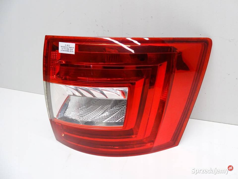 LAMPA PRAWY TYŁ PRAWA TYLNA 5E9945096 SKODA