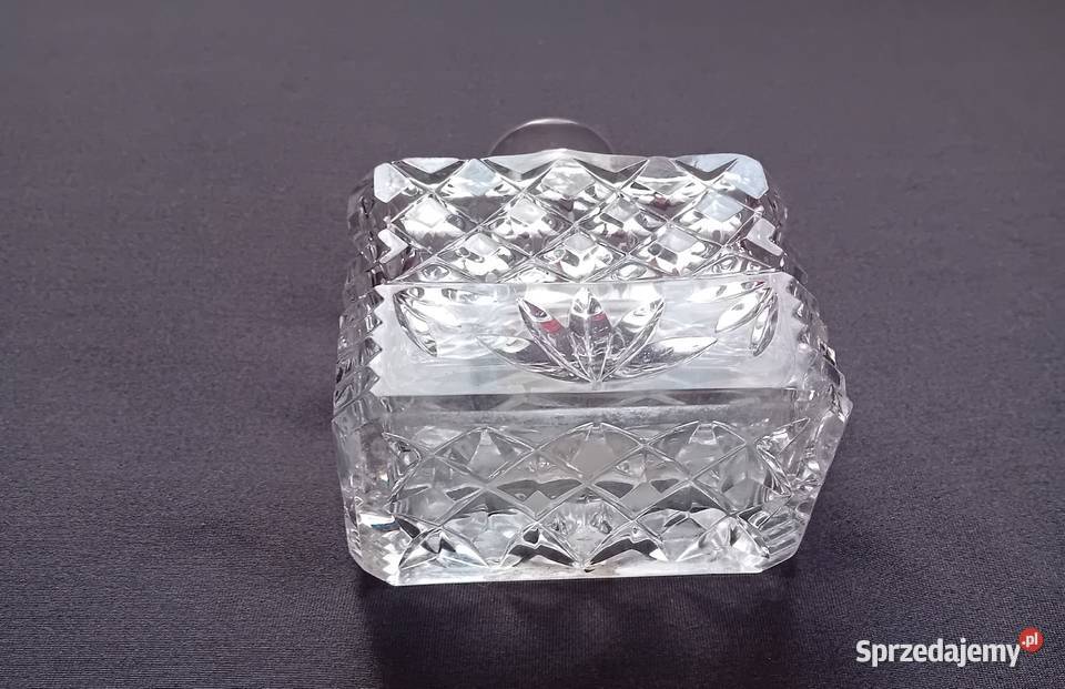 Kryształowy flakon do perfum Około połowy XX w Koźminek