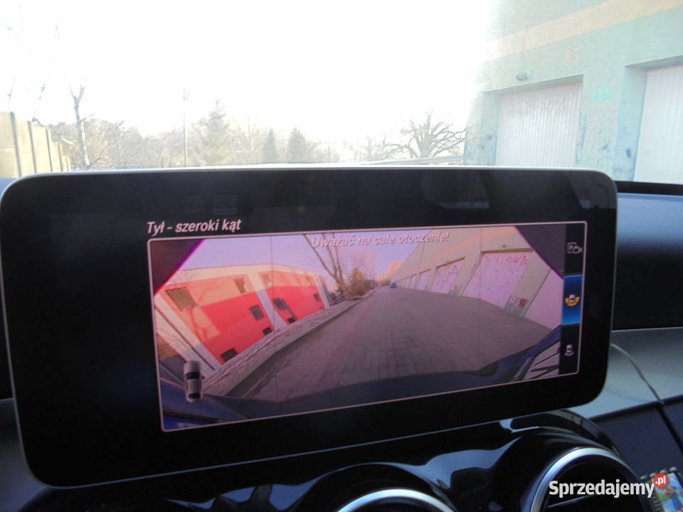 S PRZEDAM Mercedesa c klasa model 2020 15 15950km Bydgoszcz