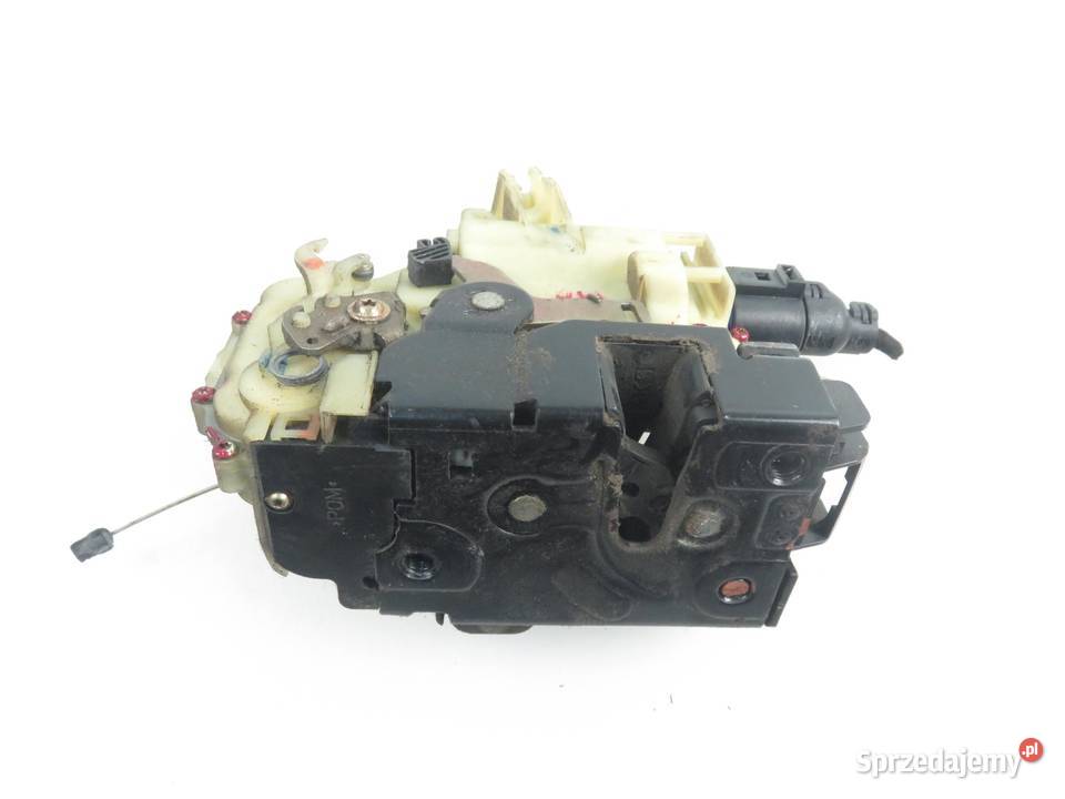 ZAMEK LEWY PRZEDNI VW JETTA III 1K2 3B1837015P Zamki, wkładki i kluczyki