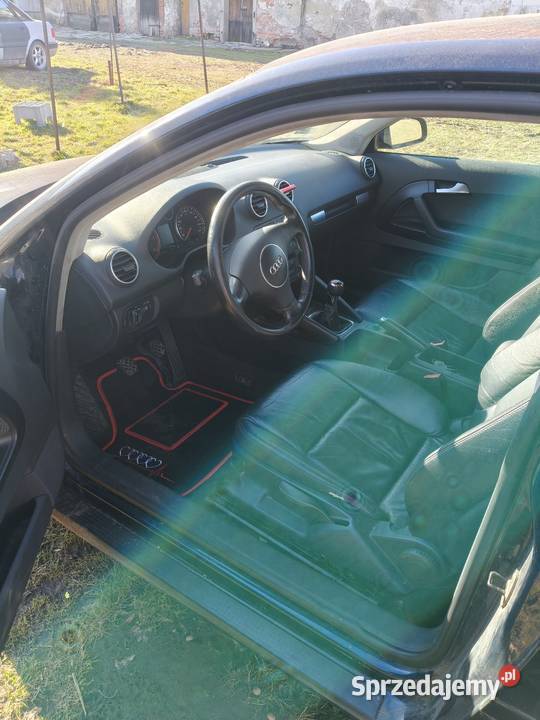 Audi A3 8p 19 TDI 105 BKC granatowy